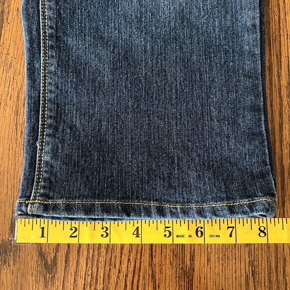 Faded Glory Women's Cropped Jeans Size 10 Straight Leg Mid Rise Stretch Blue - Picture 9 of 9